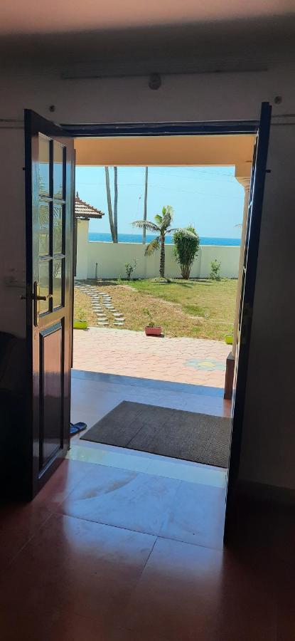 Poovar Sea View Rooms And Boating Family & Couple Only المظهر الخارجي الصورة