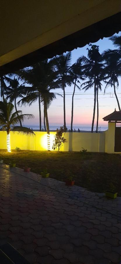Poovar Sea View Rooms And Boating Family & Couple Only المظهر الخارجي الصورة