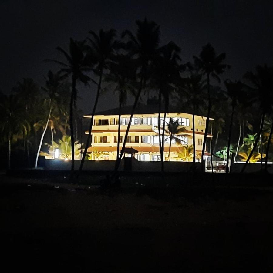 Poovar Sea View Rooms And Boating Family & Couple Only المظهر الخارجي الصورة