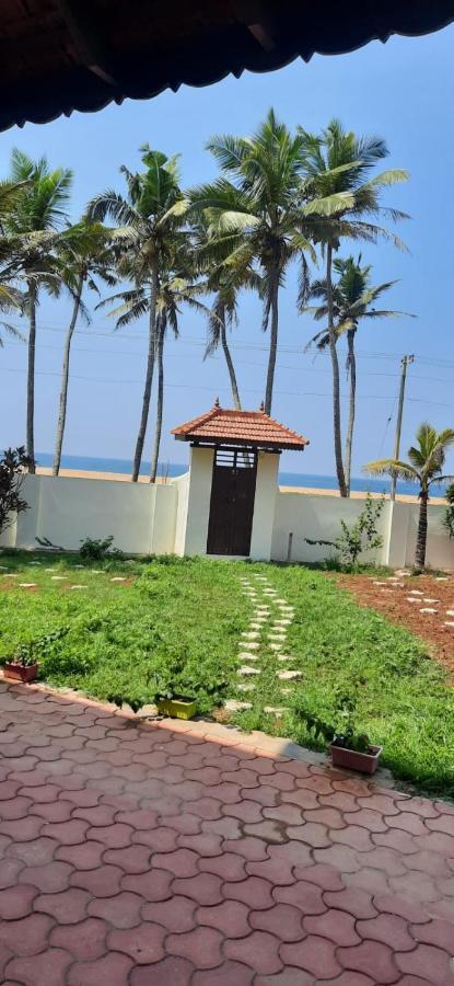 Poovar Sea View Rooms And Boating Family & Couple Only المظهر الخارجي الصورة