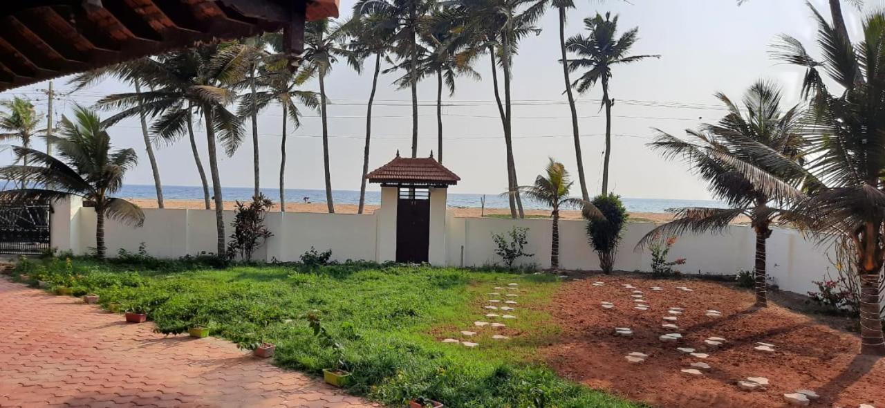 Poovar Sea View Rooms And Boating Family & Couple Only المظهر الخارجي الصورة